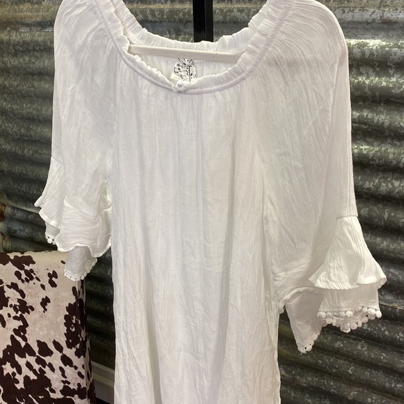 Naif Off the Shoulder White Boho Dress 3/4 length Sleeves - Picture 4 of 6